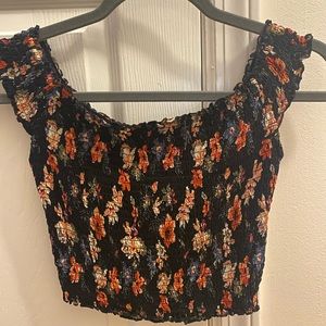 Hollister Floral Crop-Top